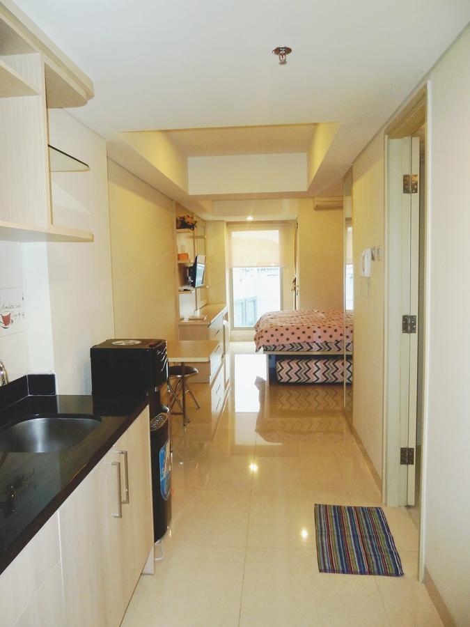 Pinnacle Apartment Pandanaran Семаранг Екстериор снимка